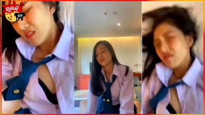 คลิปหลุดนักเรียนไทย18+ น้องส้มสาวสวยนักเรียน ม.6 เย็ดสดคาชุดขึ้นขย่มเองเอวเด้งครางเสียวโคตรได้อารมย์